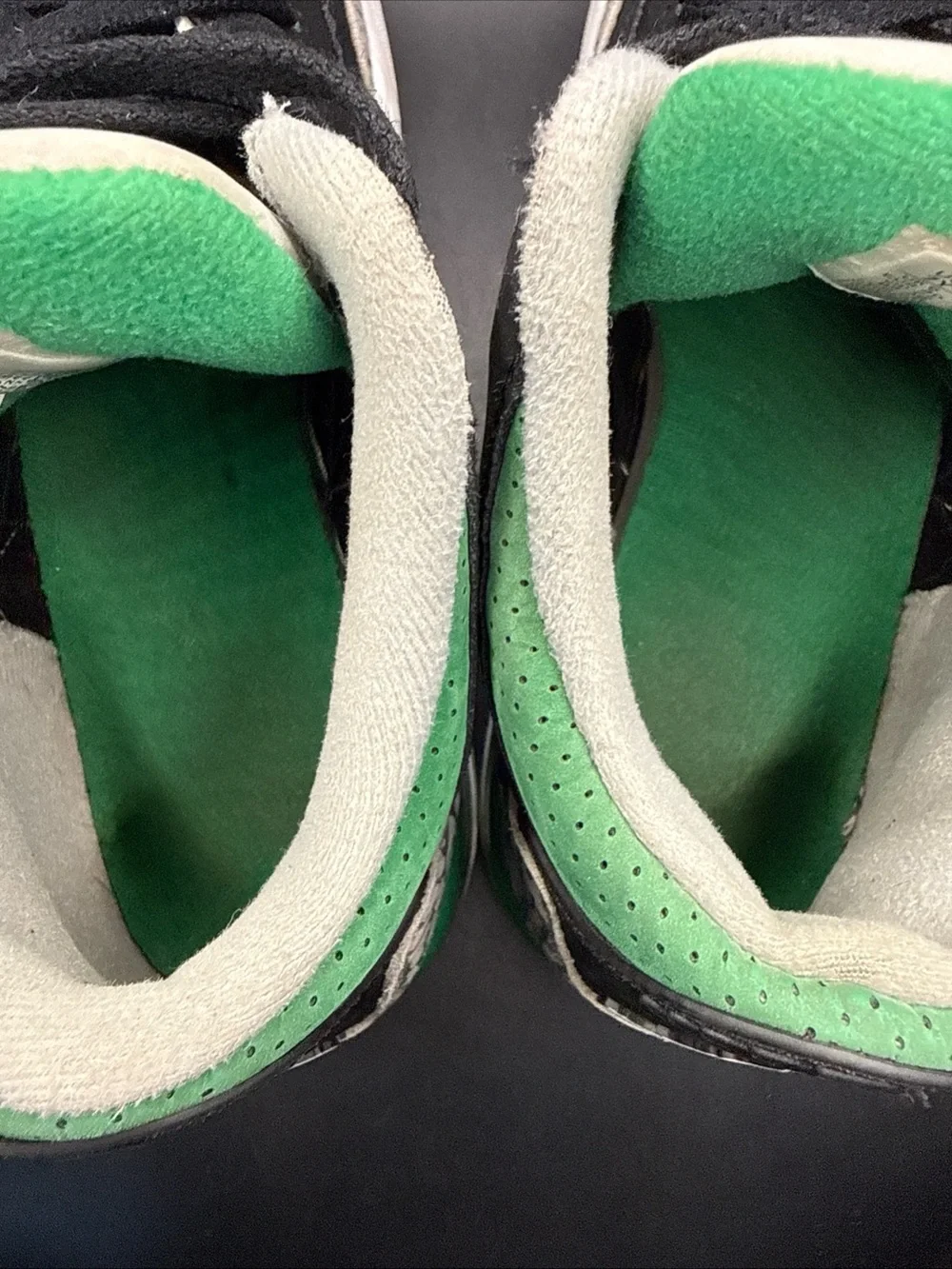 Size 7 (GS) - Jordan 3 Retro Mid Pine Green, 398614-030, Clean, No Box, Good